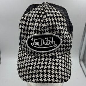 Von Dutch Black and White hat